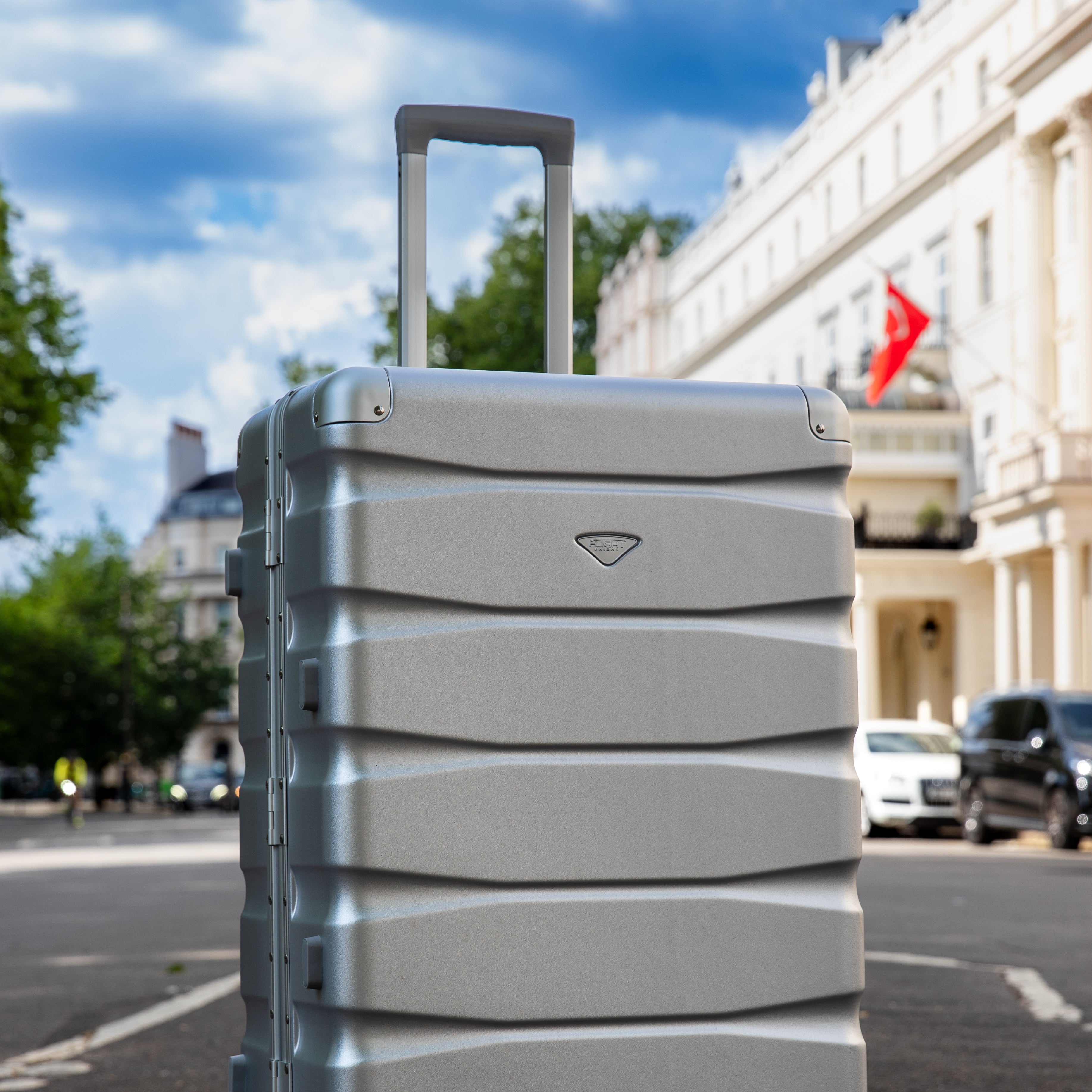 Medium 27" Aluminium Frame Checked Suitcase