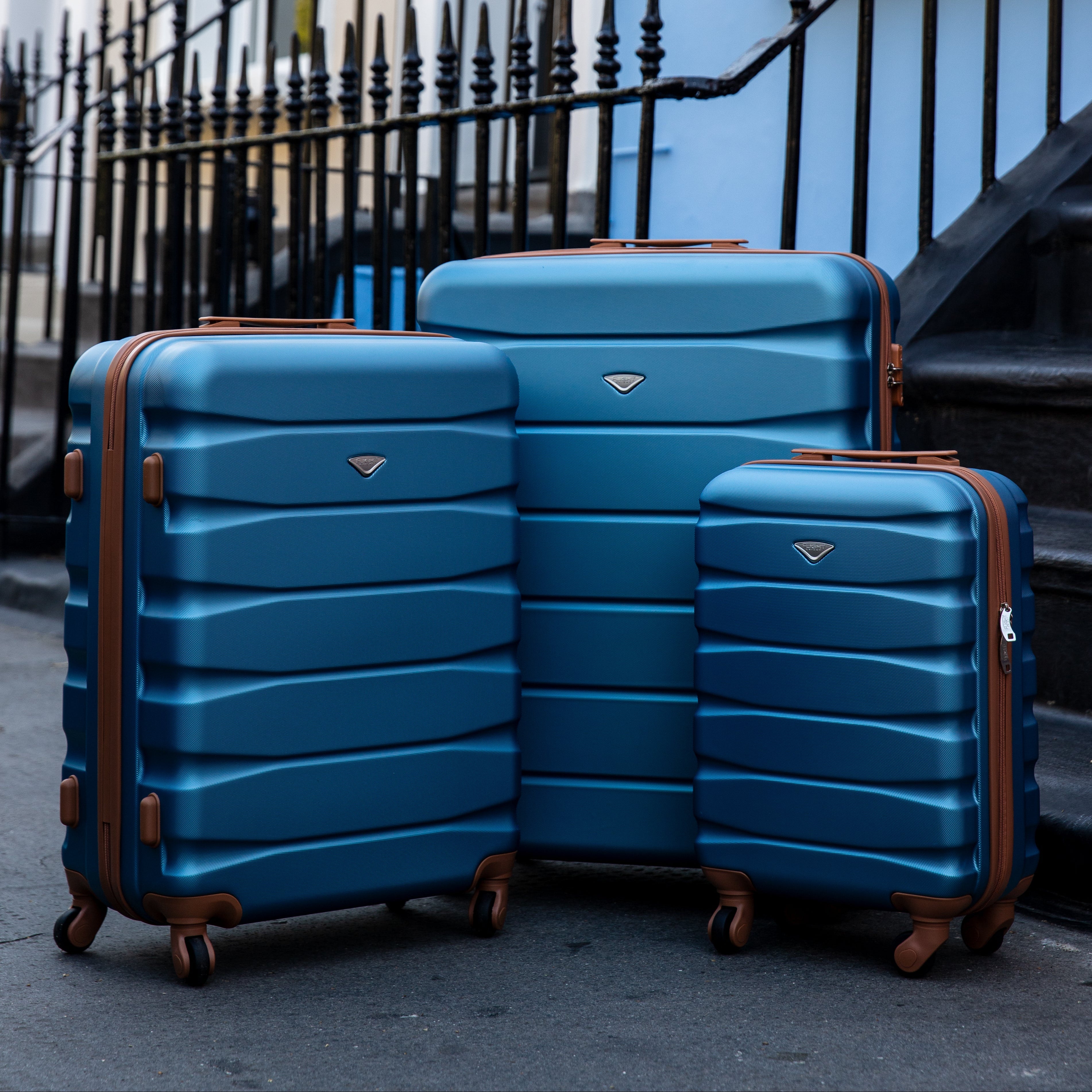SAFIR 3-Piece Suitcase Set (55x35x20cm + Medium + Large)