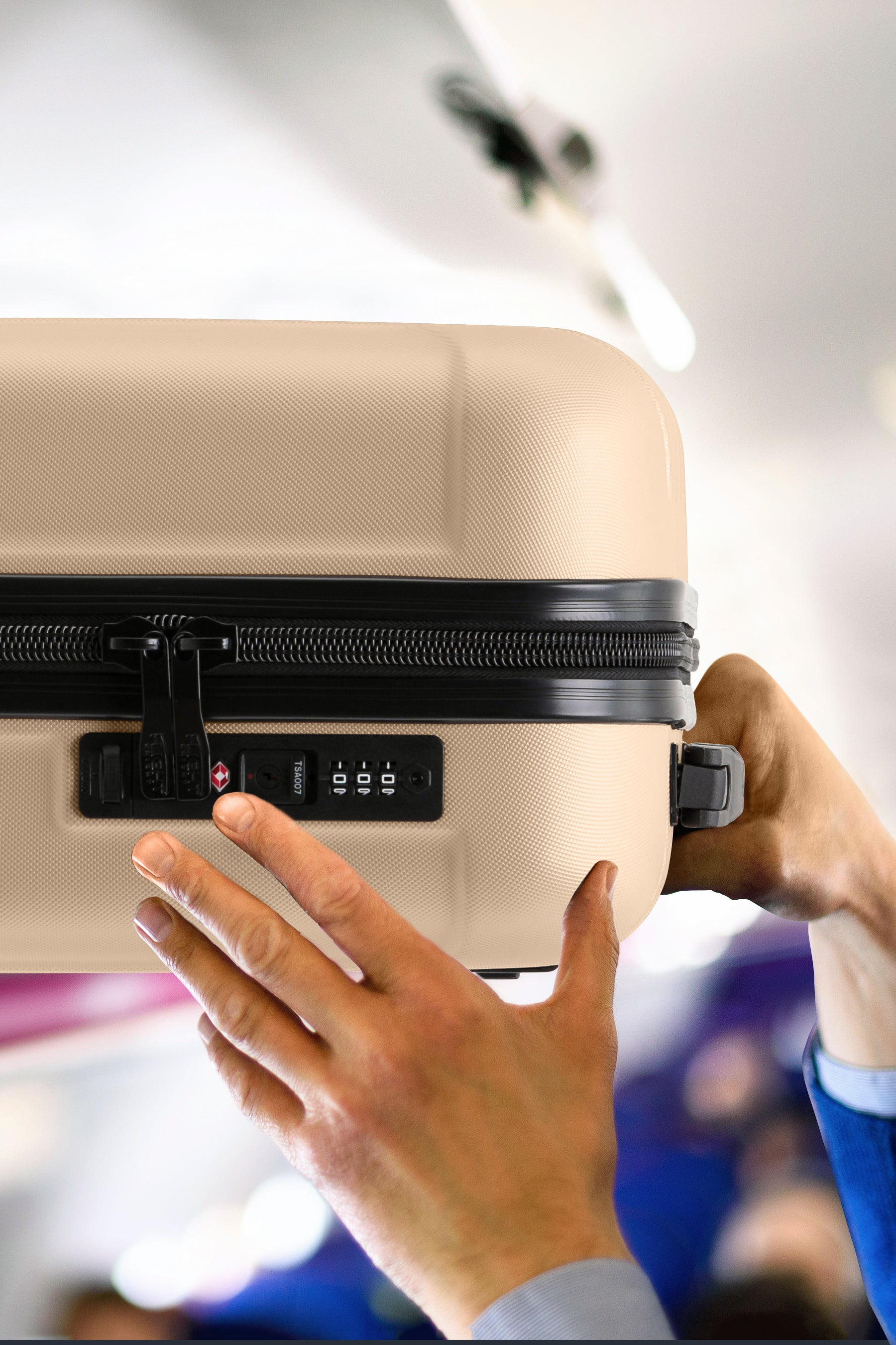 45x36x20cm CURVE Cabin Carry on Case