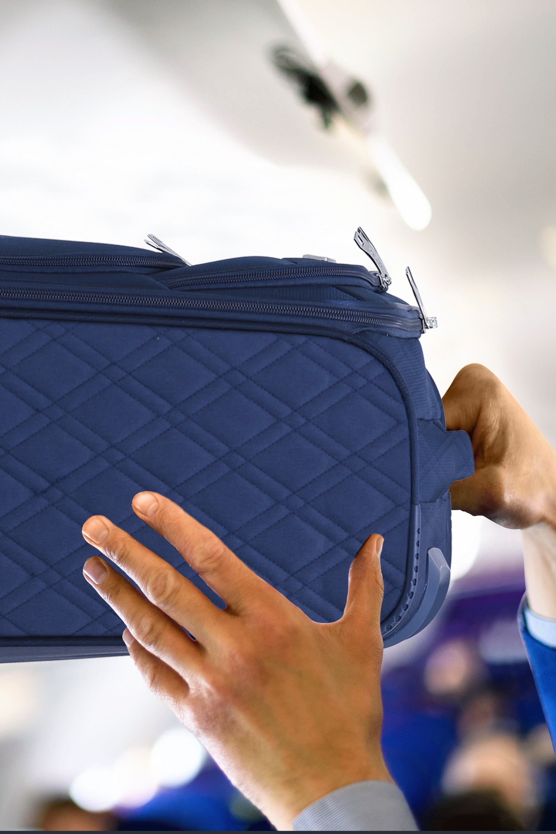 55x40x20cm Soft Shell Cabin Carry on Case - Quilted