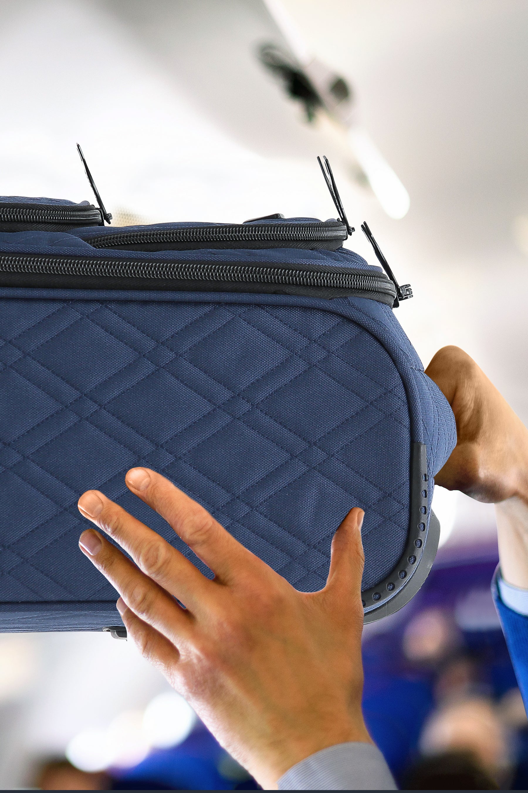 55x35x20cm Soft Shell Cabin Carry on Case - Quilted