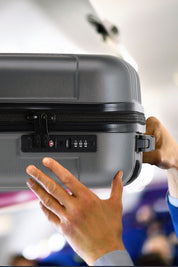 55x40x20cm CURVE Cabin Carry on Case