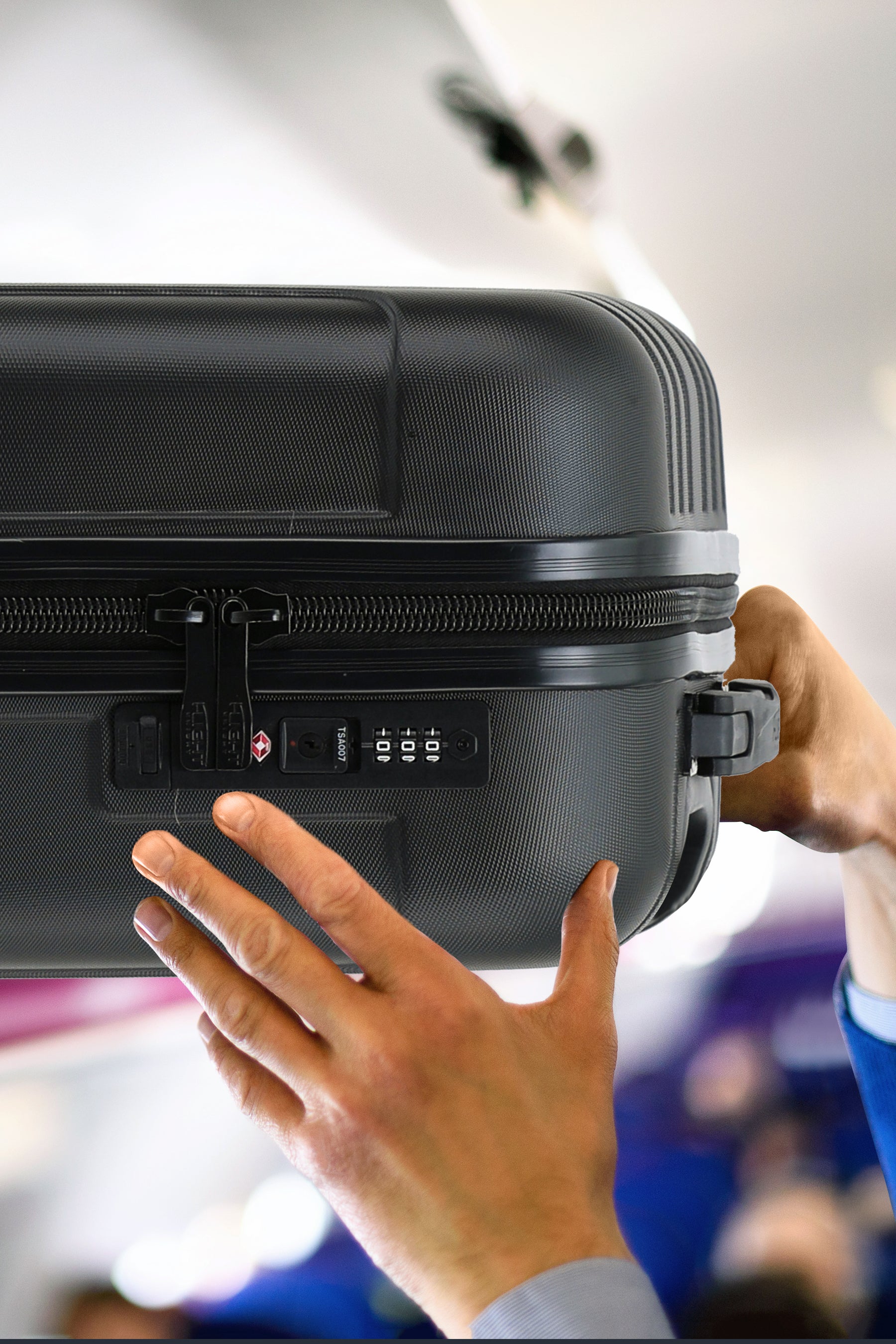 55x40x20cm CURVE Cabin Carry on Case
