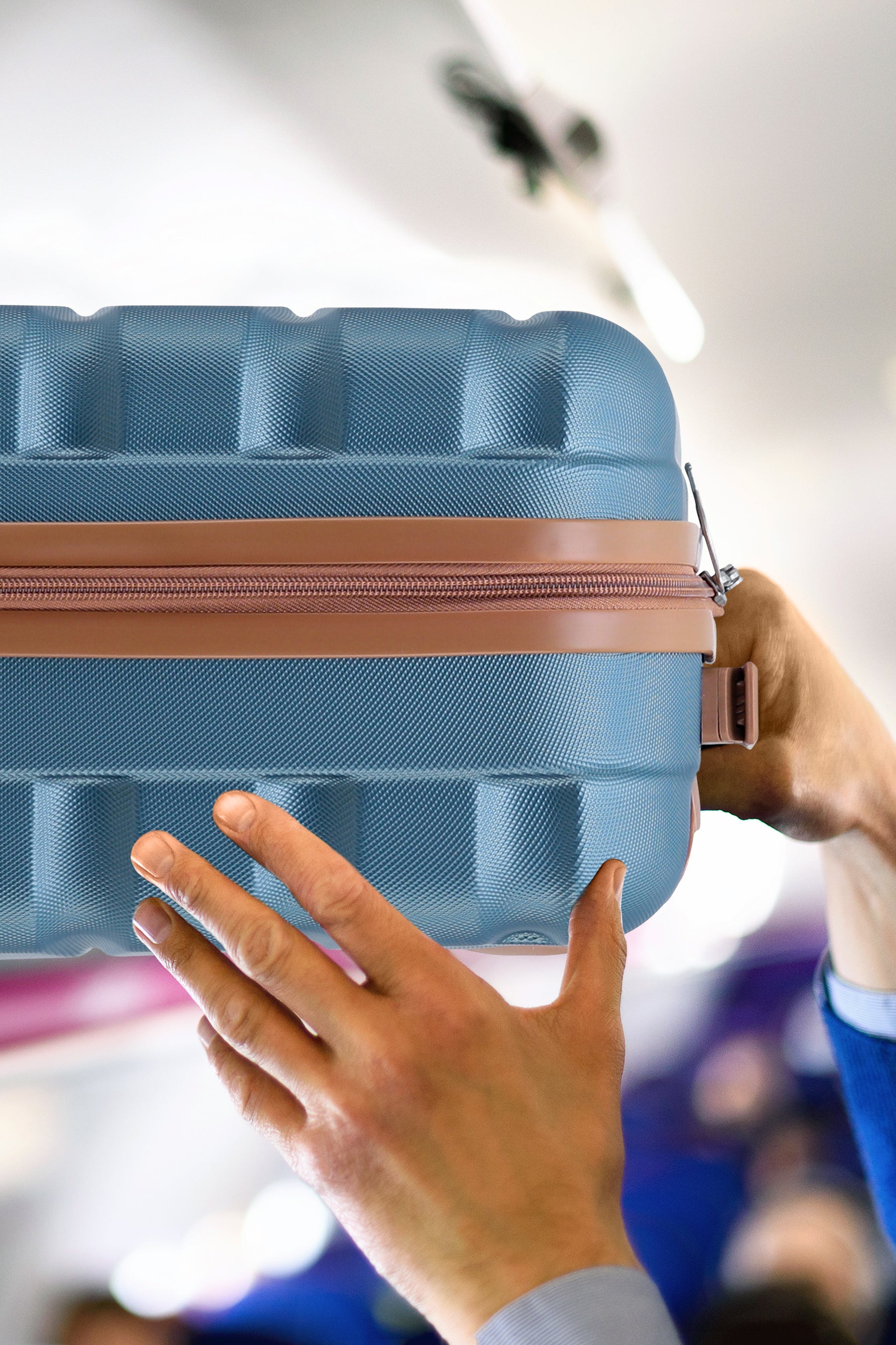Large 31" SAFIR check in Hold Luggage