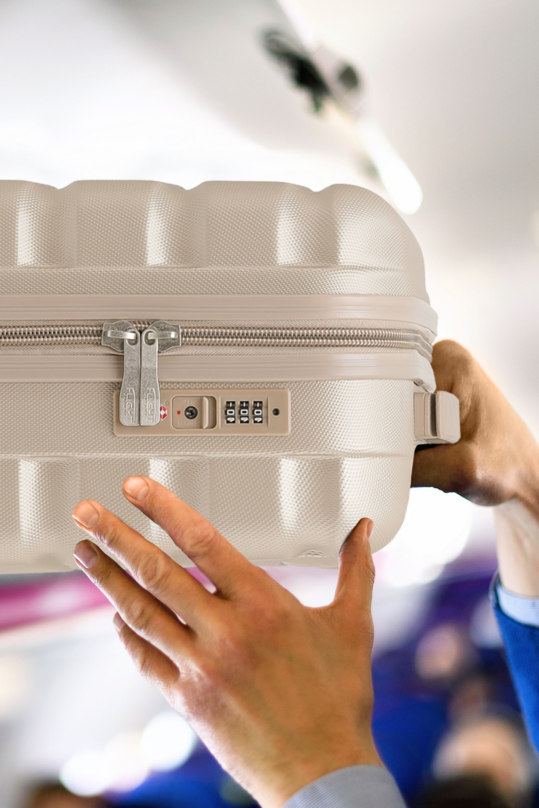 55x35x20cm SAFIR Carry on Cabin Case - Built in TSA Lock