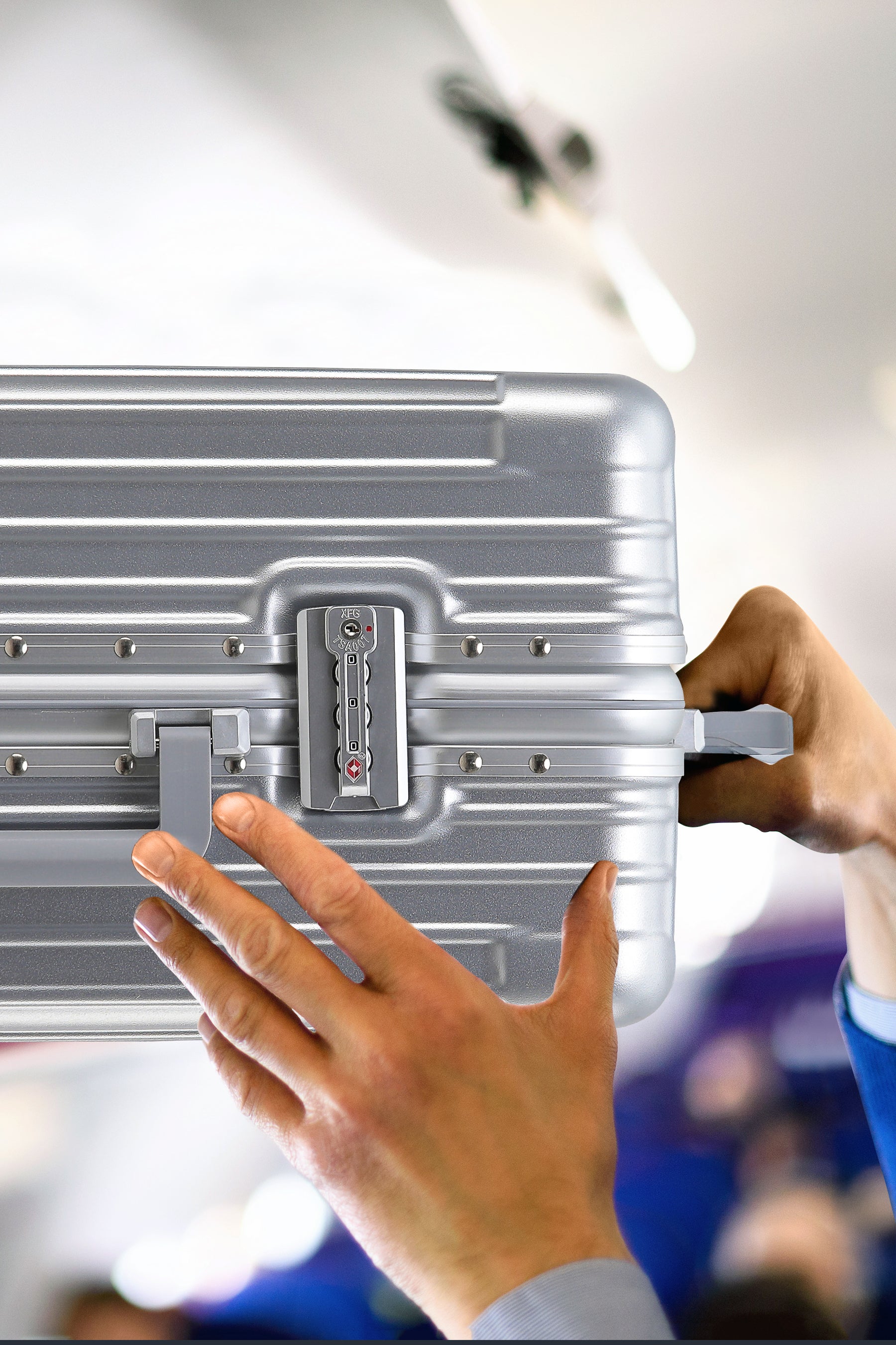 56x45x25cm Silver Travel Cabin Case